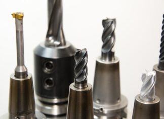 Co jest potrzebne do cięcia plazma? Co jest potrzebne do cięcia plazma?