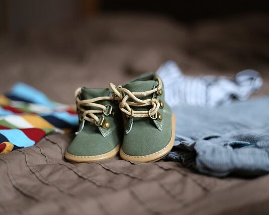 Jak się nosi buty motocyklowe?