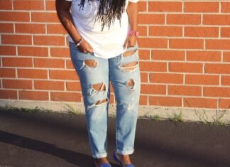 Jak dobrać jeansy motocyklowe?