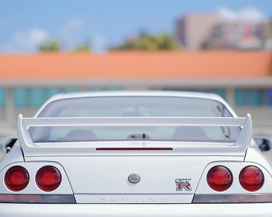 Ile kosztuje zamontowanie spoilera?