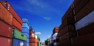 Co można podłączyć do subwoofera?