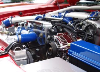 Ile wchodzi oleju do silnika Opel Insignia?