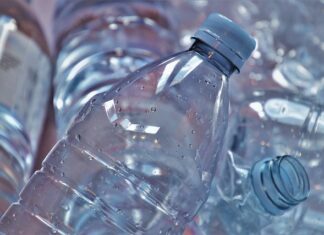 Czym czyścić plastikowe zderzaki? Czym czyścić plastikowe zderzaki?