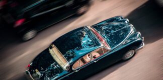 Kiedy bardziej opłaca się wypożyczyć auto zamiast korzystać z własnego samochodu